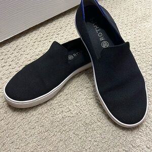 Rothy’s black original sneaker